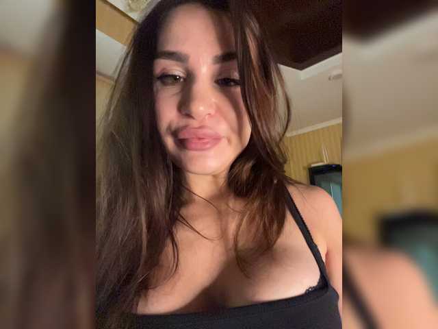 BabyPeach live cam on BongaCams