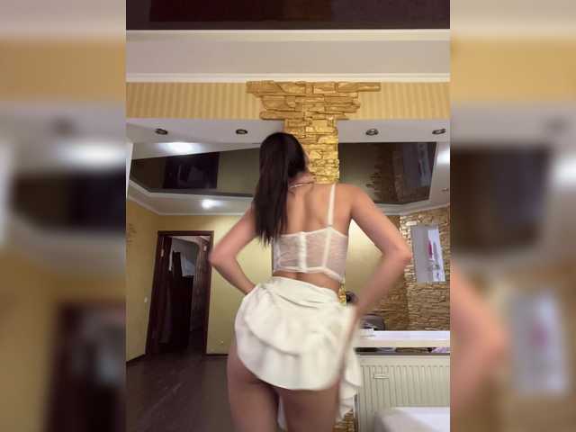 BabyPeach live webcam show