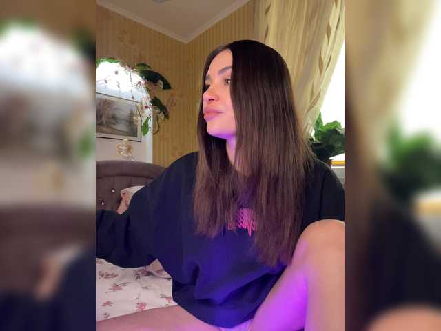 BabyPeach live cam on BongaCams
