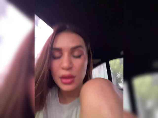 BabyPeach Sex Cam Show