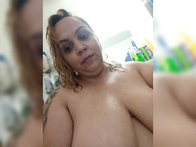Sex chat gratuit in direct cu mellybbw pe BongaCams