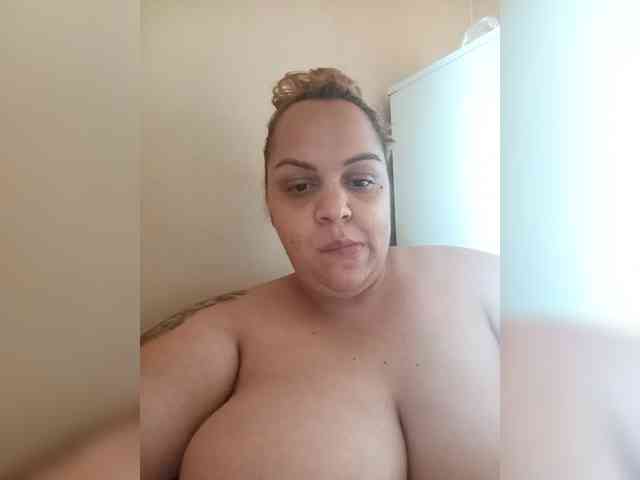 mellybbw webcam