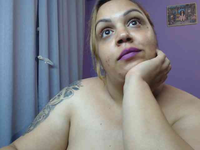 mellybbw webcam