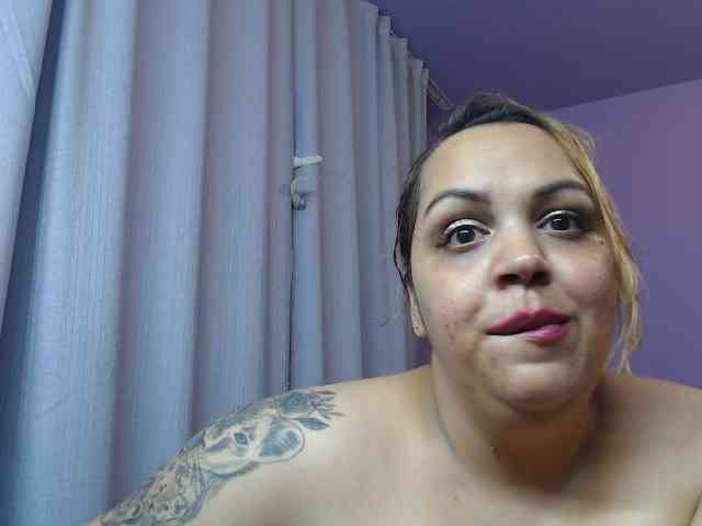 mellybbw webcam