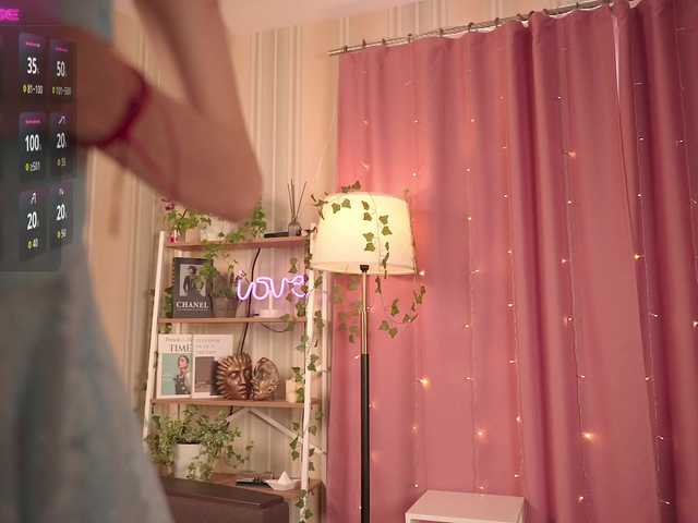 starfromsky live cam on BongaCams