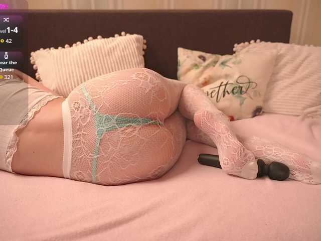 starfromsky live cam on BongaCams