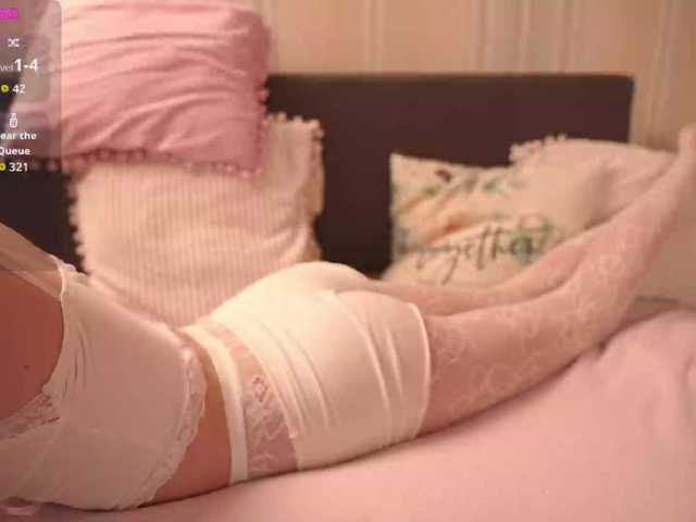 starfromsky live cam on BongaCams