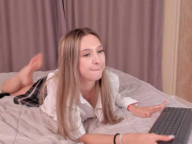 starfromsky live cam on BongaCams