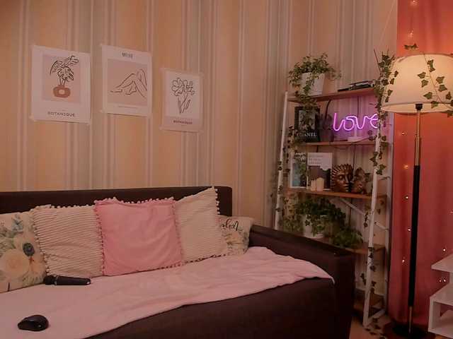 starfromsky live cam on BongaCams