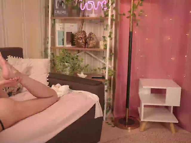 starfromsky live cam on BongaCams