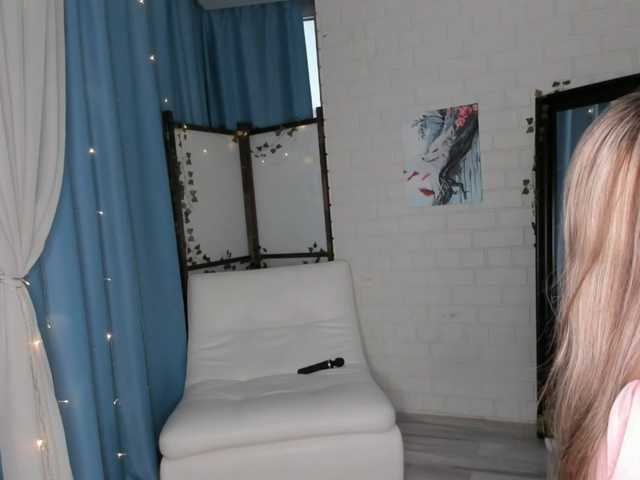 starfromsky live cam on BongaCams