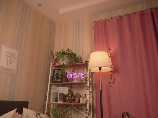 starfromsky live cam on BongaCams