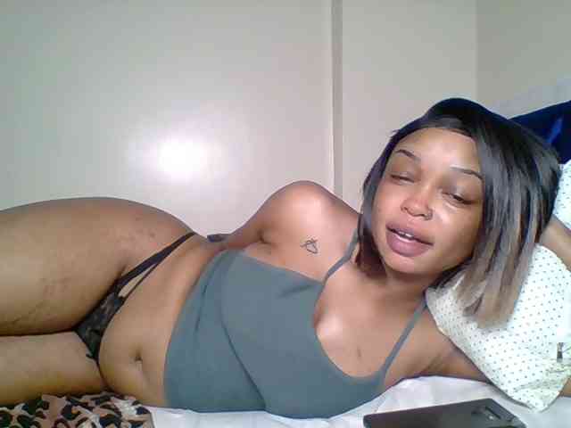 Hot-sexxxy-baby webcam