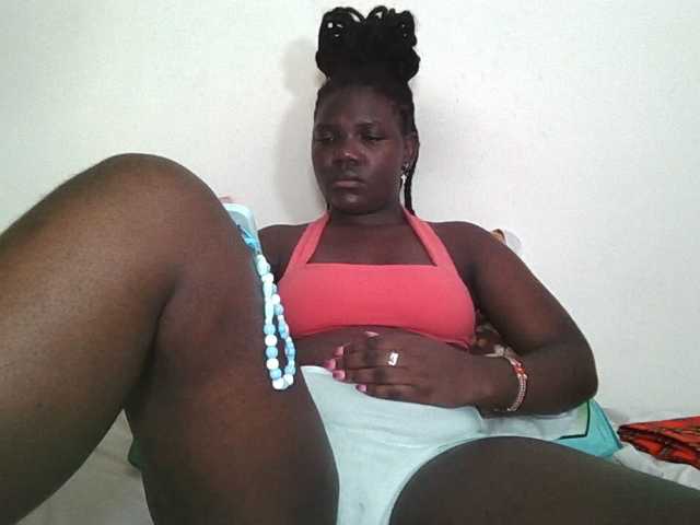 Ebonysweetcandy live cam on BongaCams