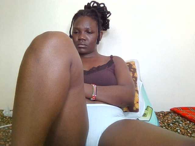 Ebonysweetcandy live cam on BongaCams