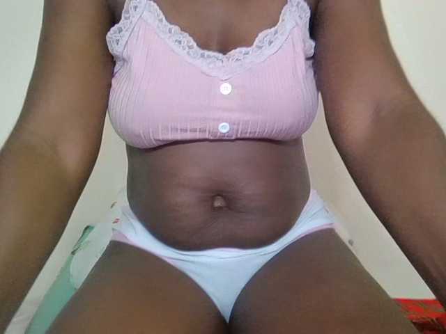 Ebonysweetcandy, live now on BongaCams