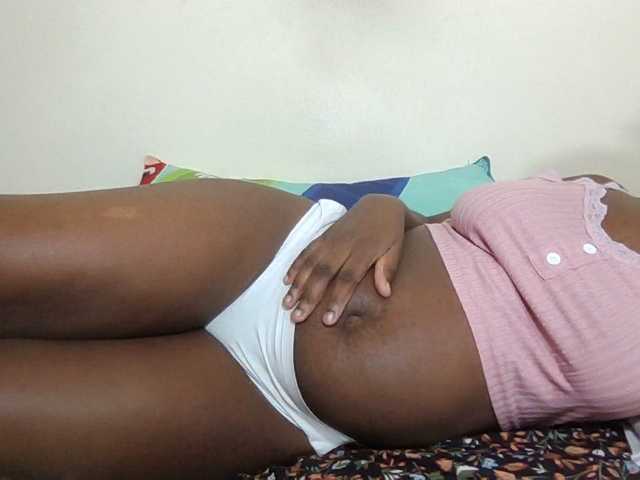 Ebonysweetcandy live cam preview