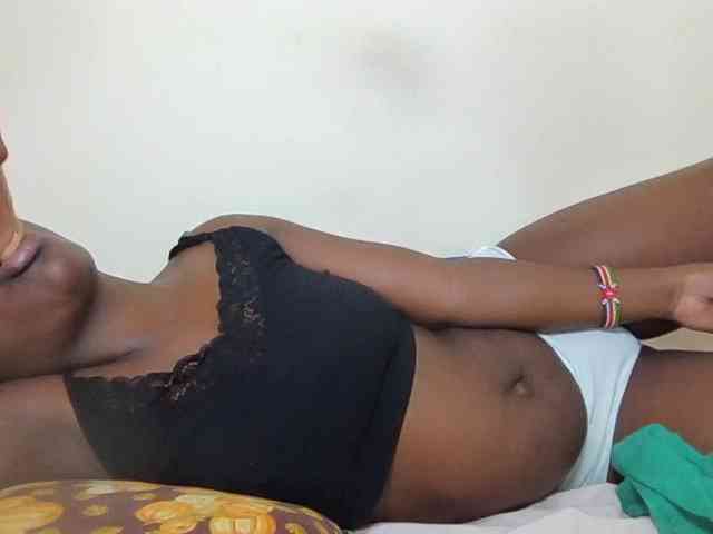 Ebonysweetcandy webcam