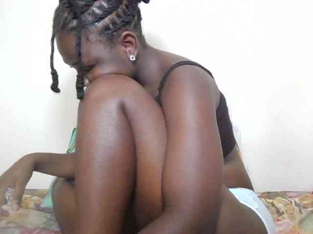 Ebonysweetcandy webcam
