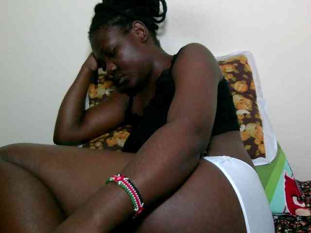 Ebonysweetcandy webcam