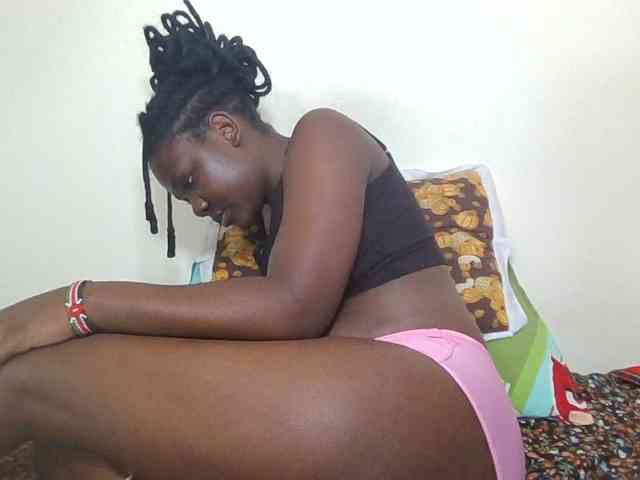 Ebonysweetcandy webcam