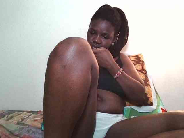Ebonysweetcandy webcam