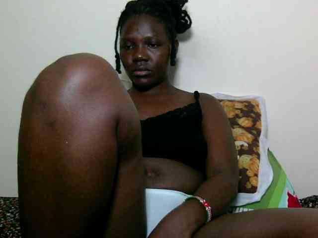 Ebonysweetcandy webcam