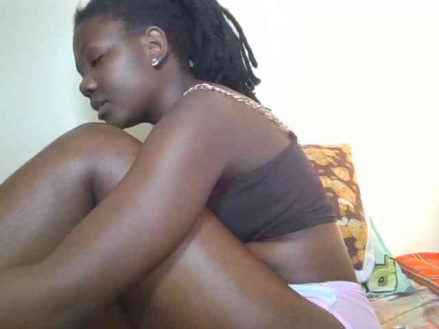 Ebonysweetcandy webcam