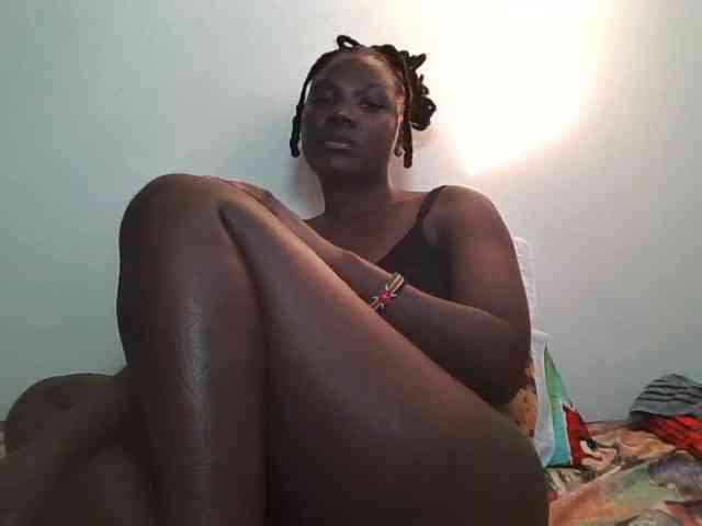 Ebonysweetcandy webcam