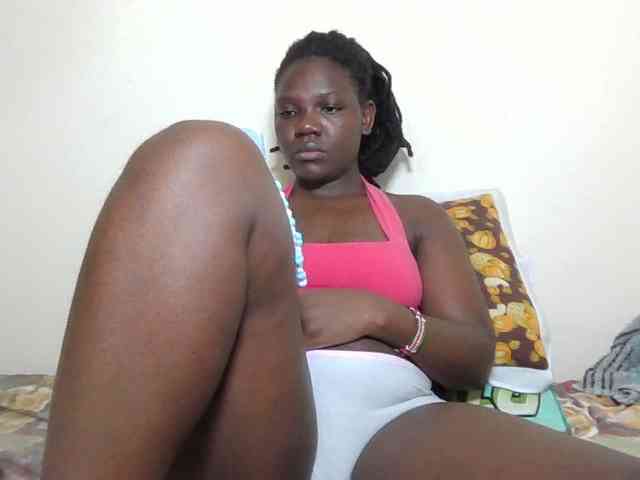 Ebonysweetcandy webcam