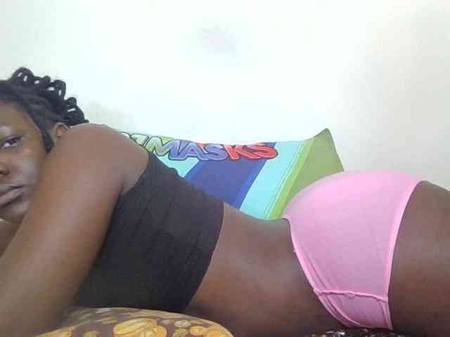 Ebonysweetcandy webcam