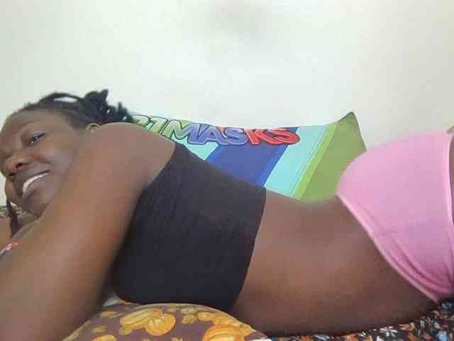 Ebonysweetcandy webcam