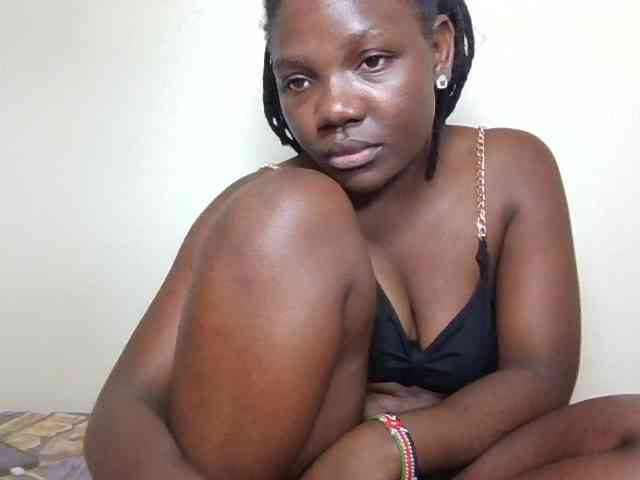 Ebonysweetcandy webcam