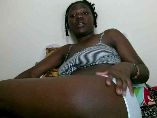 Ebonysweetcandy webcam