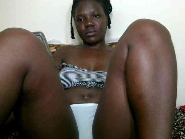 Ebonysweetcandy webcam
