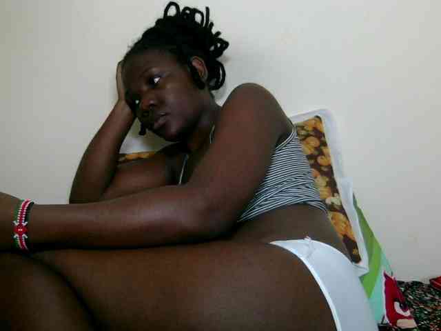 Ebonysweetcandy webcam