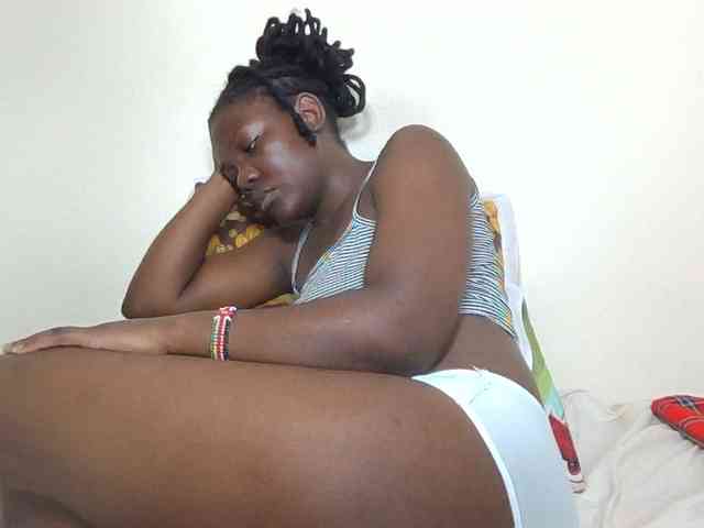 Ebonysweetcandy webcam