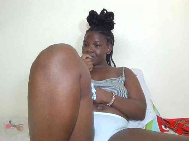 Ebonysweetcandy webcam