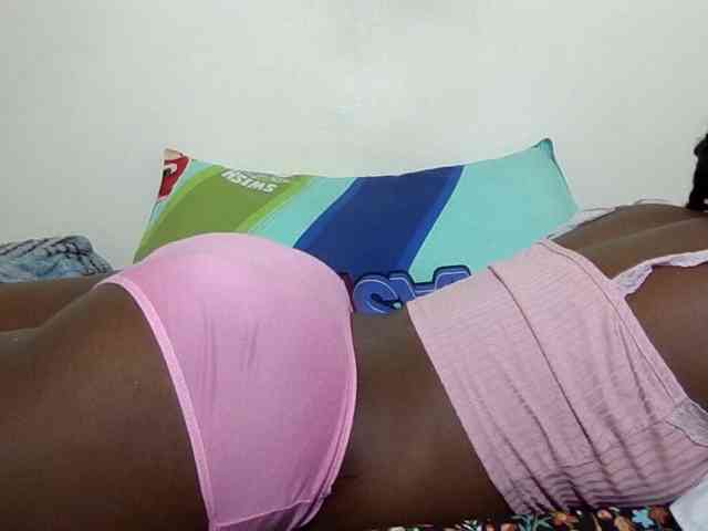 Ebonysweetcandy webcam
