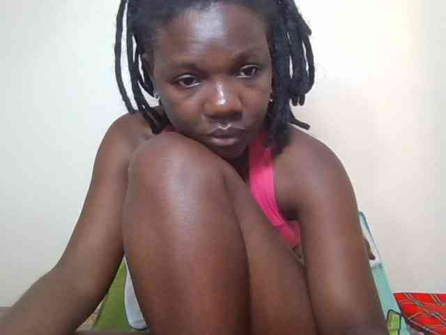 Ebonysweetcandy webcam