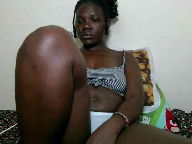 Ebonysweetcandy webcam