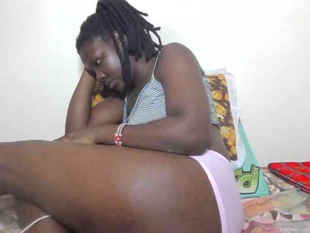 Ebonysweetcandy webcam