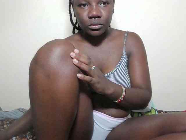 Ebonysweetcandy webcam