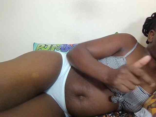 Ebonysweetcandy webcam