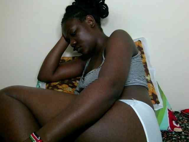 Ebonysweetcandy webcam