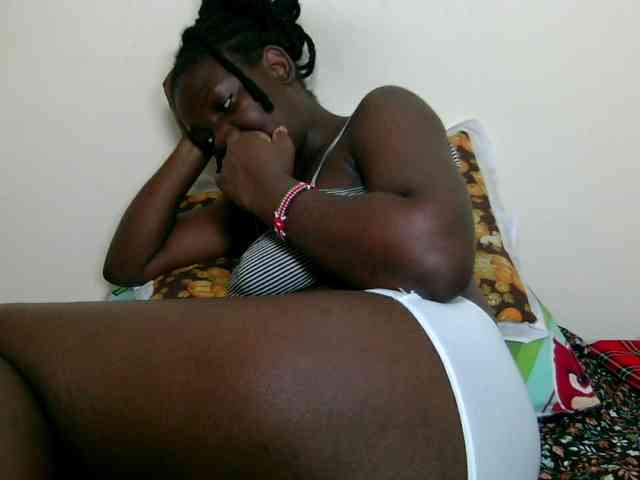 Ebonysweetcandy webcam