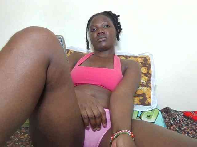 Ebonysweetcandy webcam
