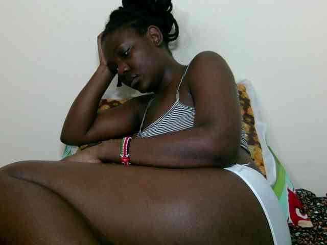 Ebonysweetcandy webcam