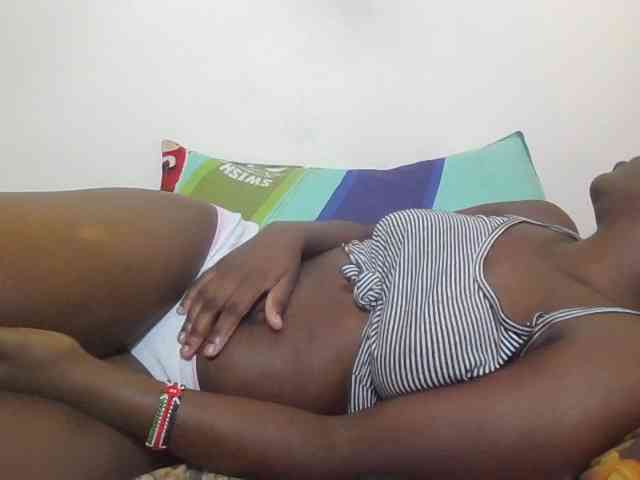 Ebonysweetcandy webcam