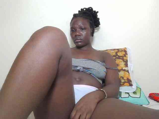 Ebonysweetcandy webcam